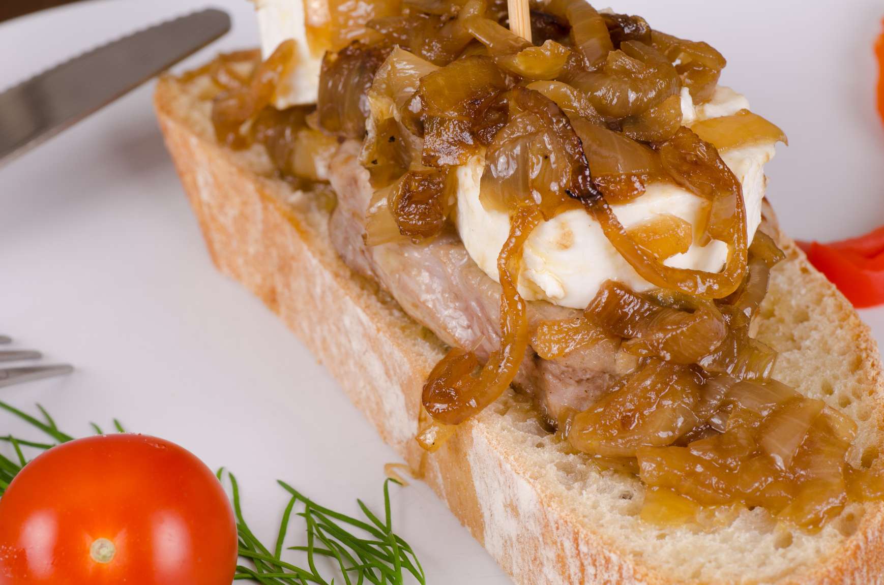 Pasos a seguir para preparar unas deliciosas tostas con queso de cabra